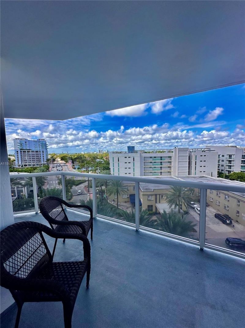 6301 Collins Ave, Unit 806, Miami Beach, FL 33141 Photo
