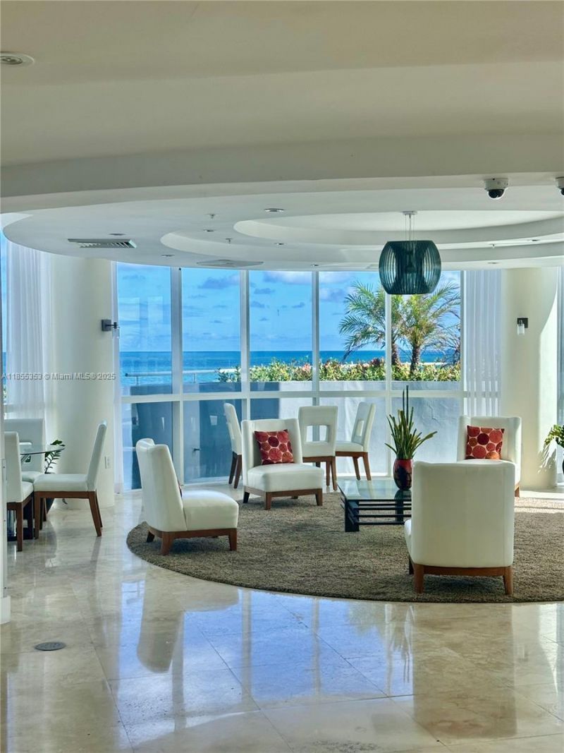 6301 Collins Ave, Unit 806, Miami Beach, FL 33141 Photo