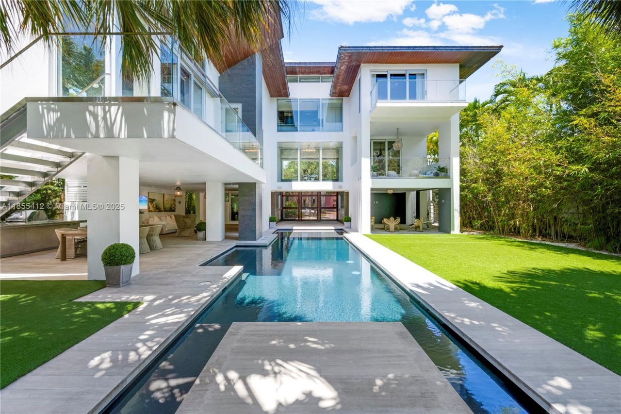 545 Sabal Palm, Key Biscayne, FL 33149 Photo