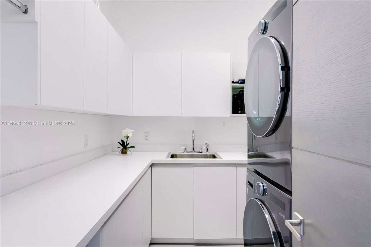 545 Sabal Palm, Key Biscayne, FL 33149 Photo