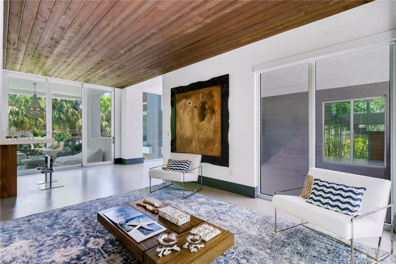 545 Sabal Palm, Key Biscayne, FL 33149 Photo