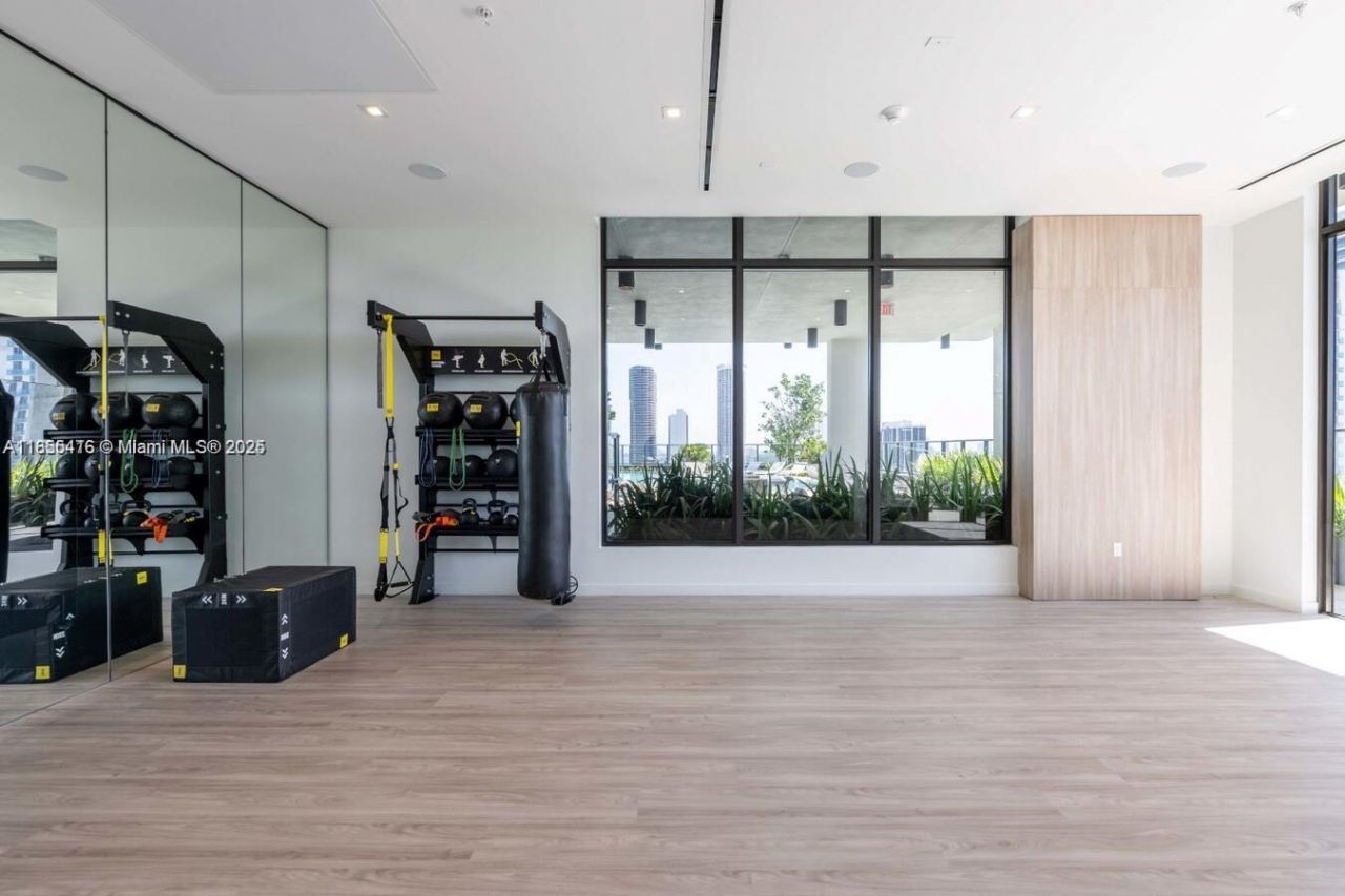 23 NE 17th Ter, Unit S3, Miami, FL 33132 Photo