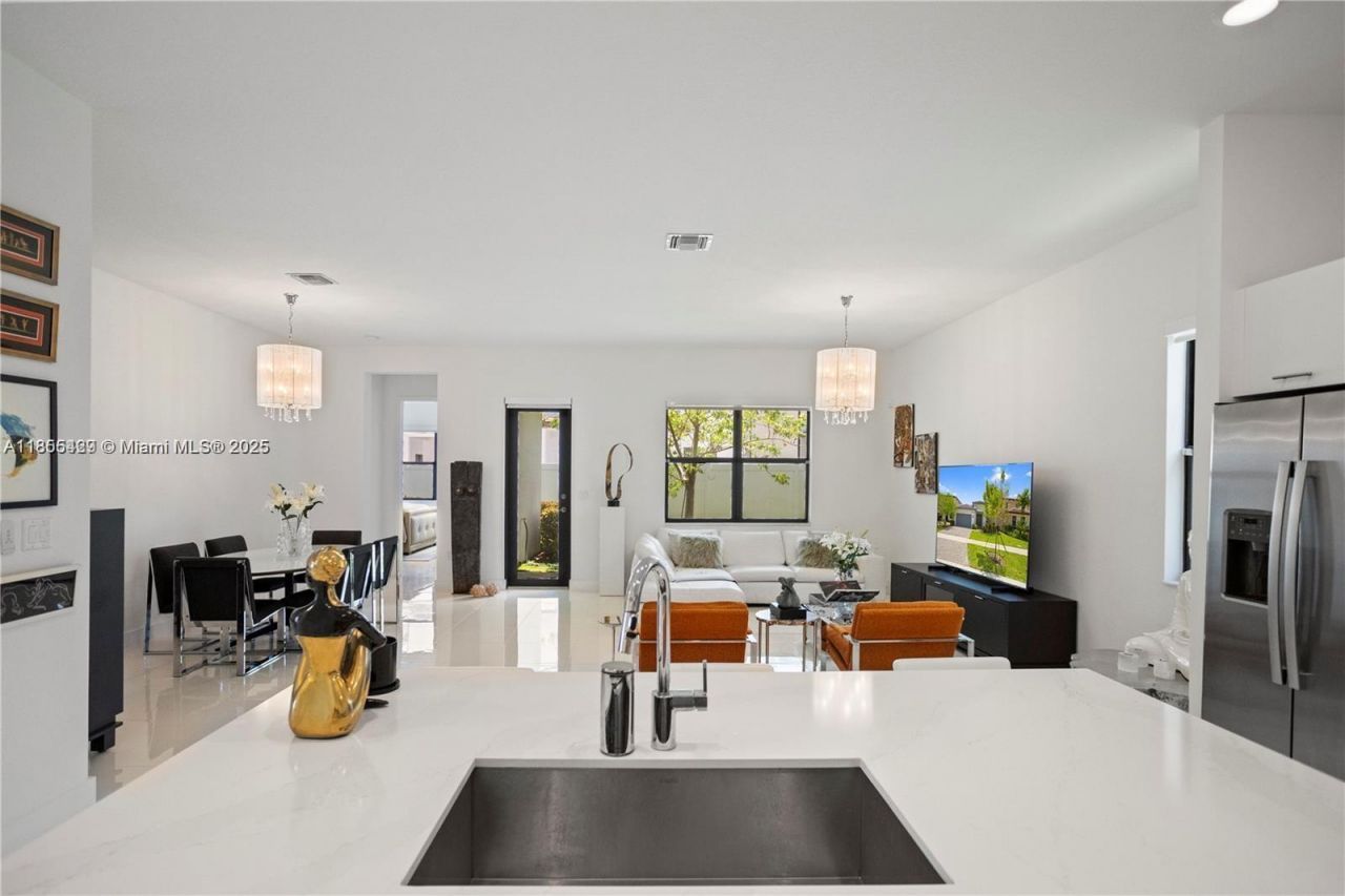 4407 SW 175th Ave, Miramar, FL 33029 Photo