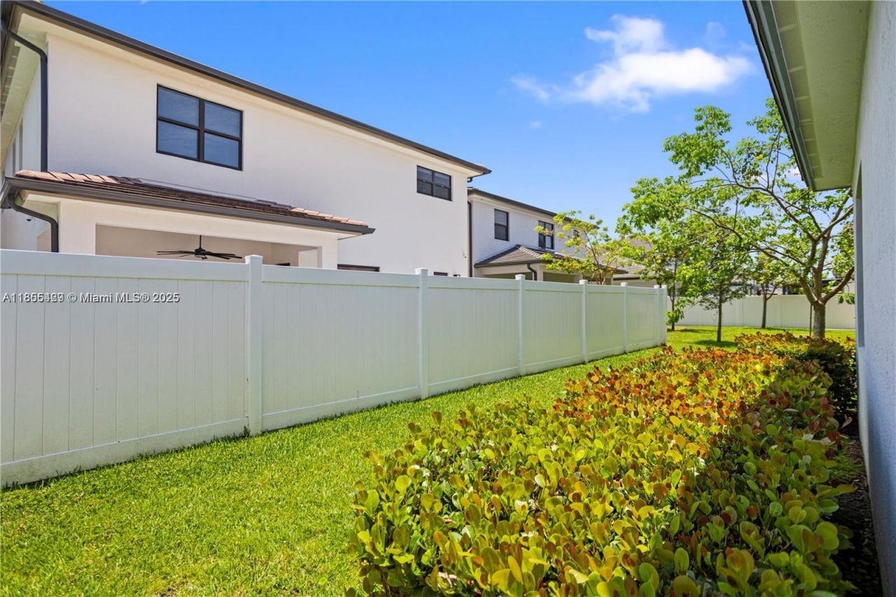 4407 SW 175th Ave, Miramar, FL 33029 Photo