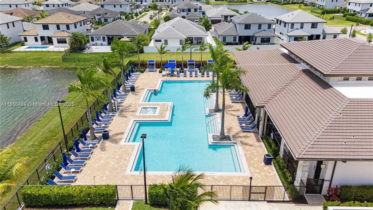 4407 SW 175th Ave, Miramar, FL 33029 Photo