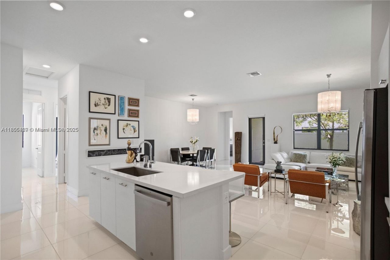 4407 SW 175th Ave, Miramar, FL 33029 Photo