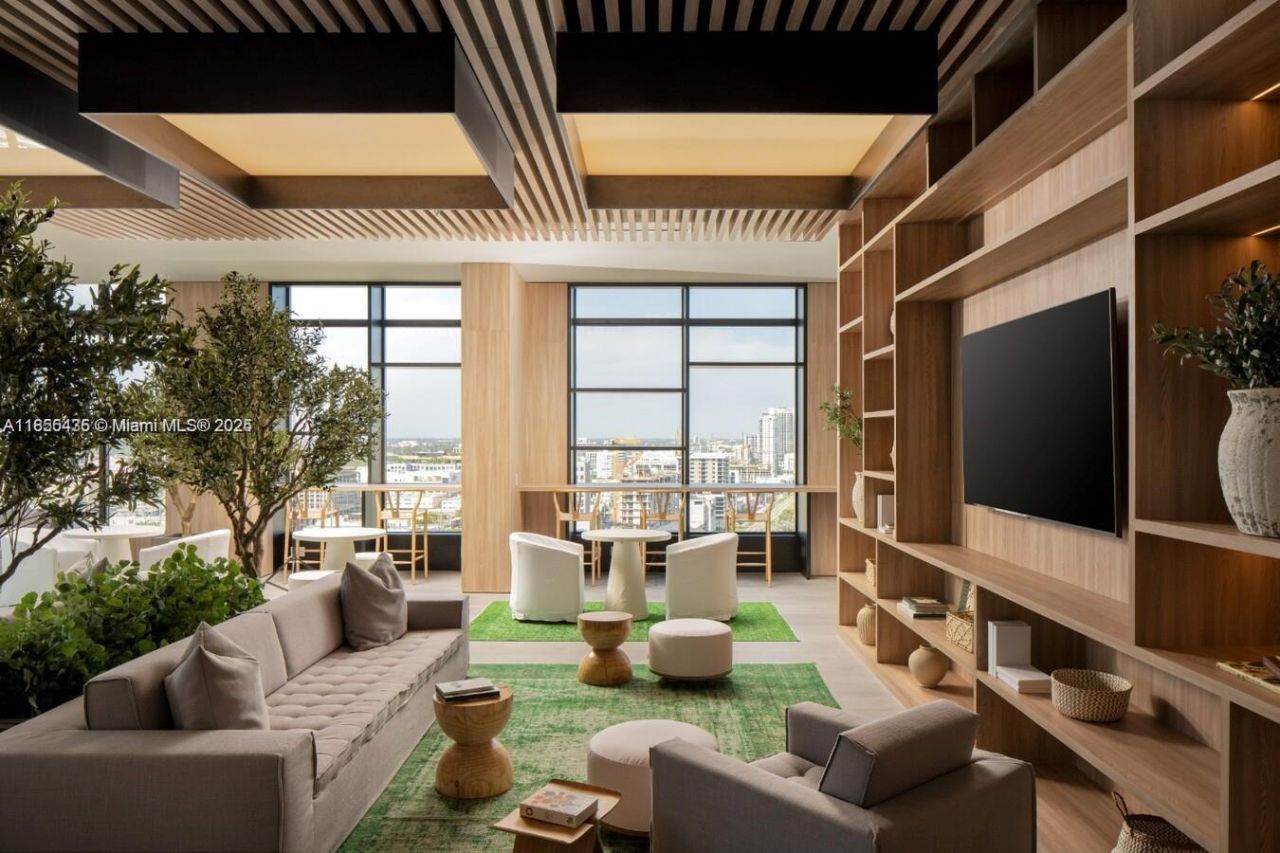 23 NE 17th Ter, Unit D1A, Miami, FL 33132 Photo