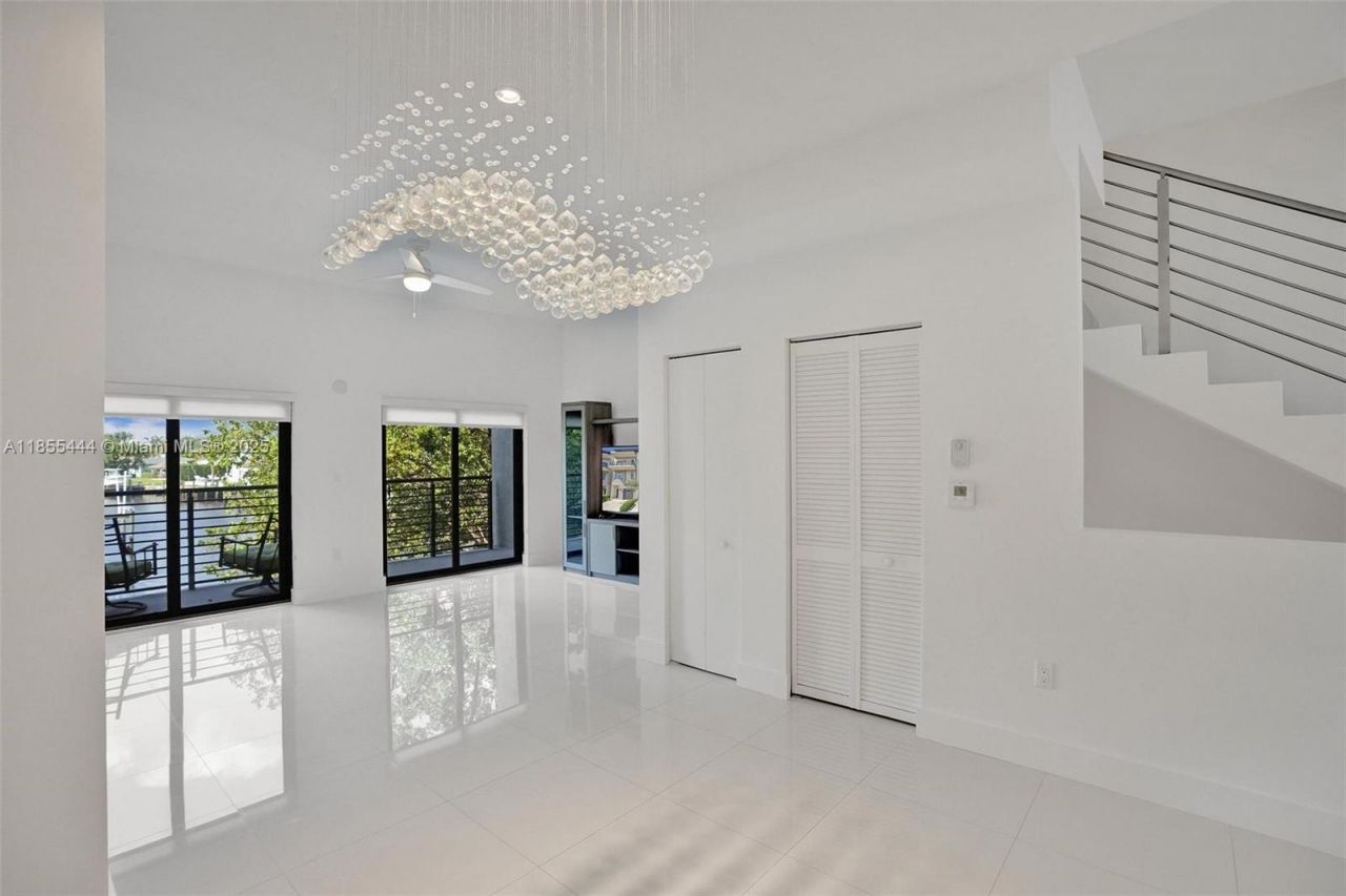 516 SE 1st Cir, Pompano Beach, FL 33060 Photo