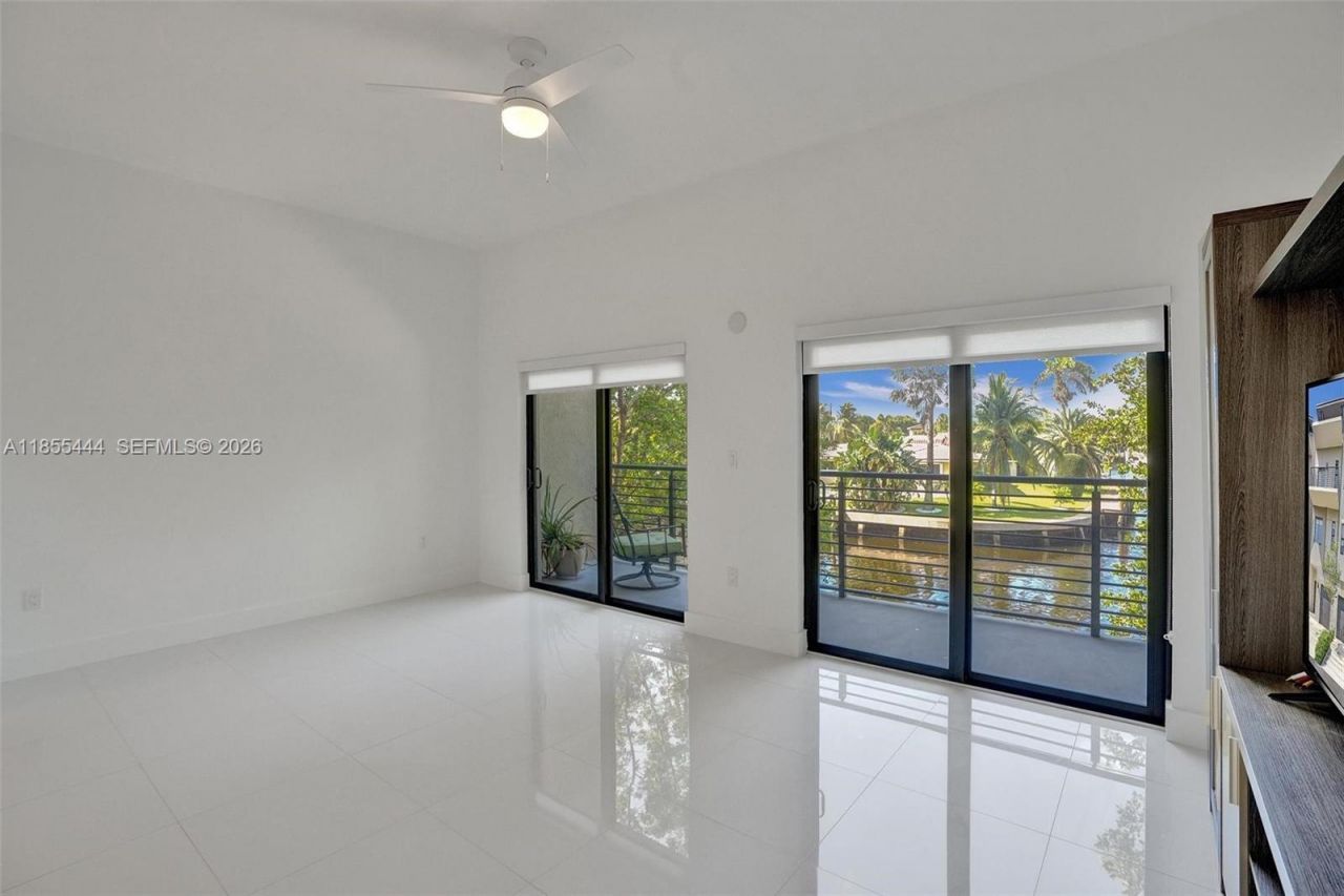 516 SE 1st Cir, Pompano Beach, FL 33060 Photo