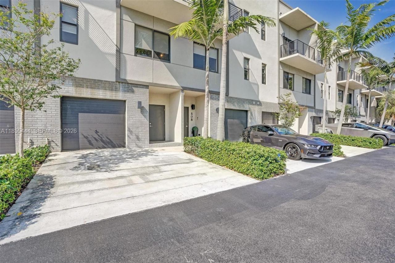 516 SE 1st Cir, Pompano Beach, FL 33060 Photo
