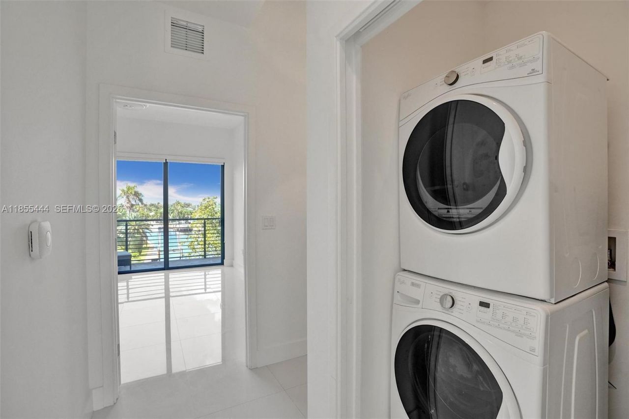 516 SE 1st Cir, Pompano Beach, FL 33060 Photo