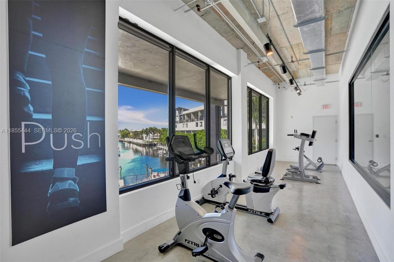 516 SE 1st Cir, Pompano Beach, FL 33060 Photo