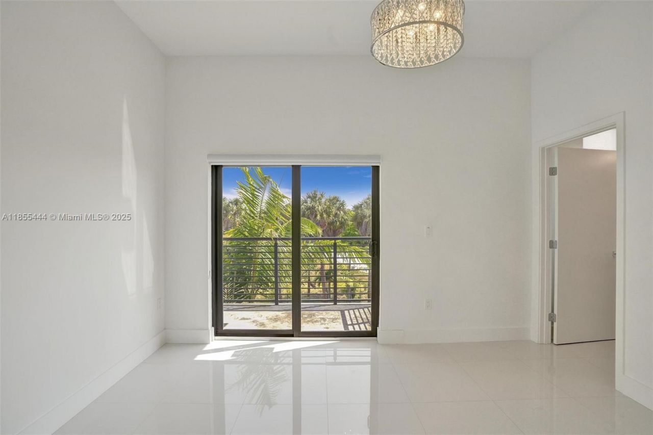 516 SE 1st Cir, Pompano Beach, FL 33060 Photo