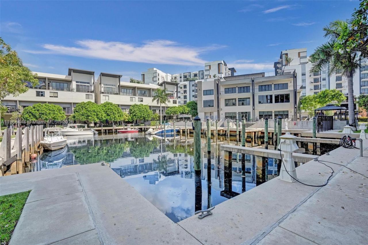 516 SE 1st Cir, Pompano Beach, FL 33060 Photo