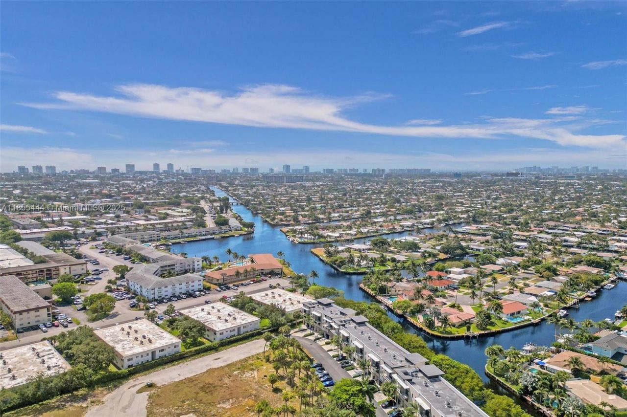 516 SE 1st Cir, Pompano Beach, FL 33060 Photo