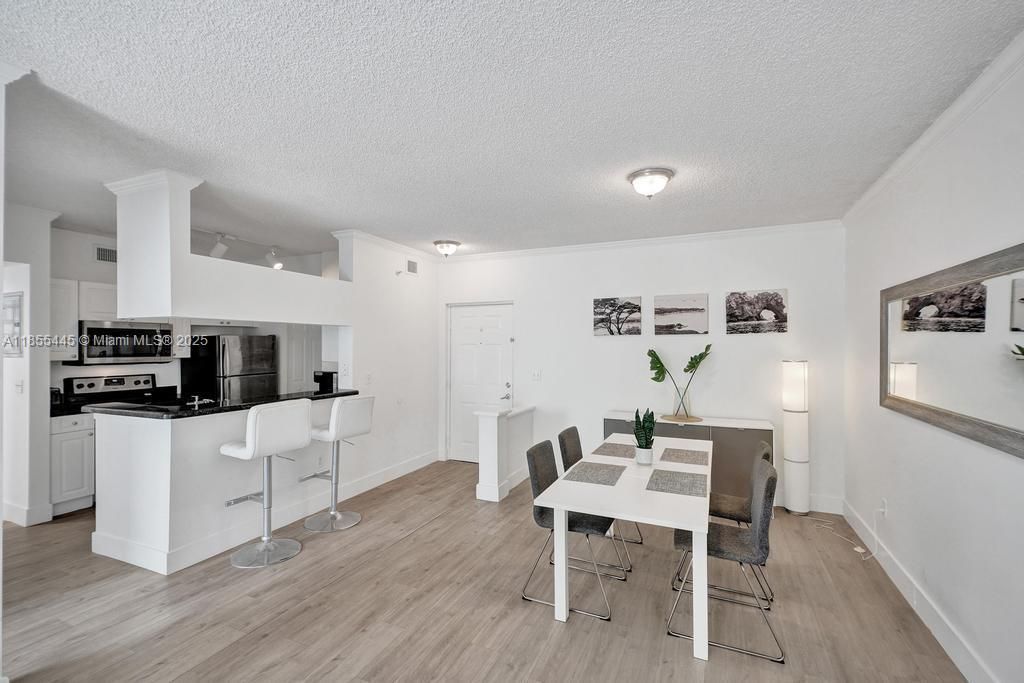 17100 N Bay Rd, Unit 1511, Sunny Isles Beach, FL 33160 Photo