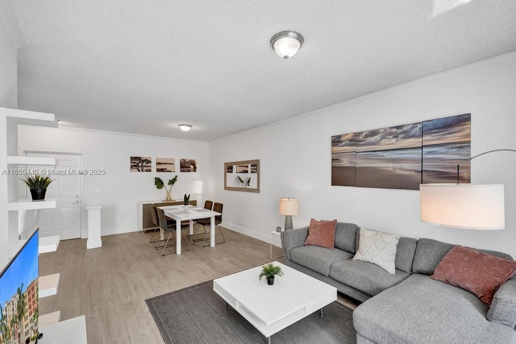 17100 N Bay Rd, Unit 1511, Sunny Isles Beach, FL 33160 Photo