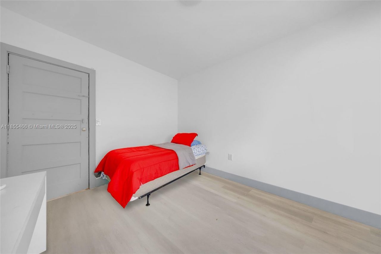 1028 SW 9th Ave, Miami, FL 33130 Photo