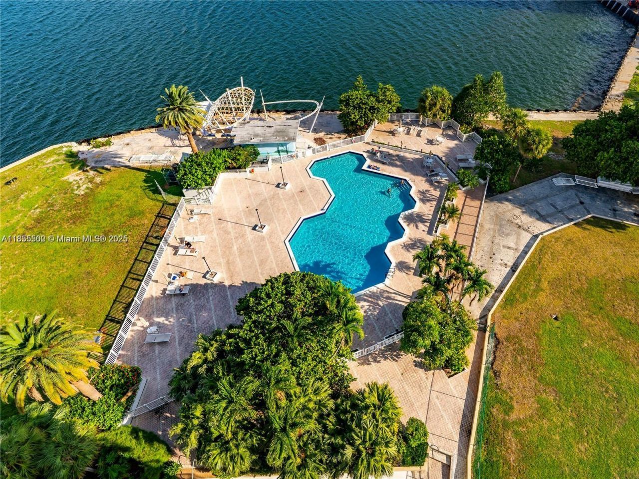 11111 Biscayne Blvd, Unit 912, Miami, FL 33181 Photo