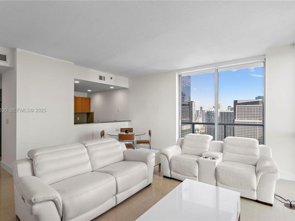1060 Brickell Ave, Unit 4001, Miami, FL 33131