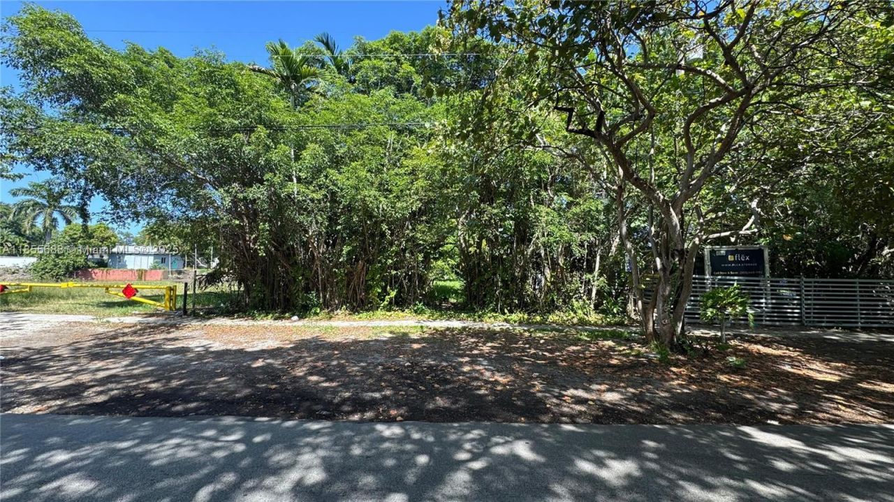 12691 NE 2nd Ave, North Miami, FL 33161 Photo