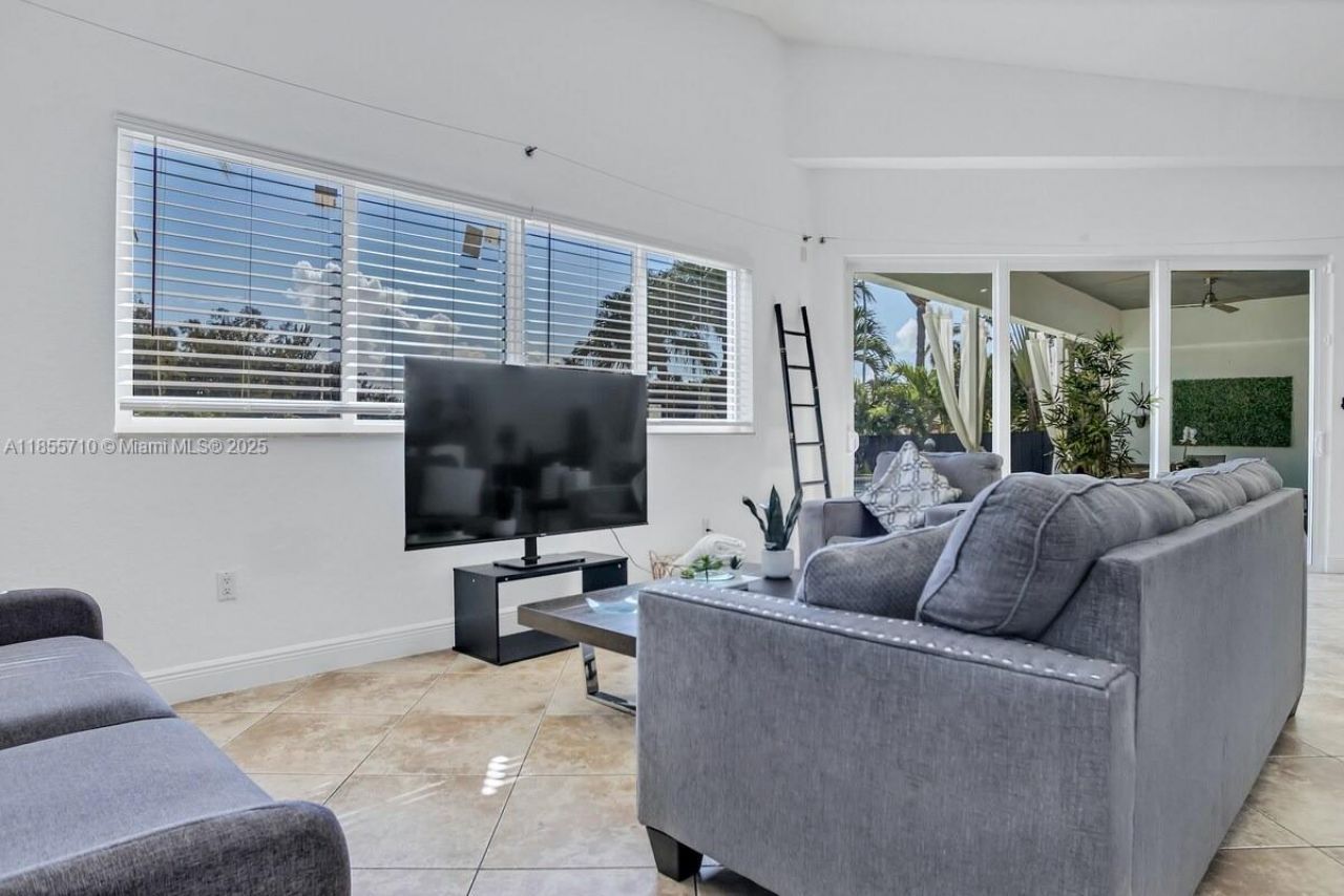 205 N 31st Ave, Unit 1, Hollywood, FL 33021 Photo