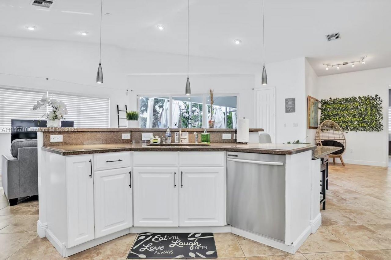 205 N 31st Ave, Unit 1, Hollywood, FL 33021 Photo