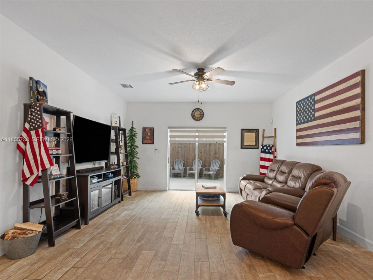 1418 SE 26th Ter, Homestead, FL 33035 Photo