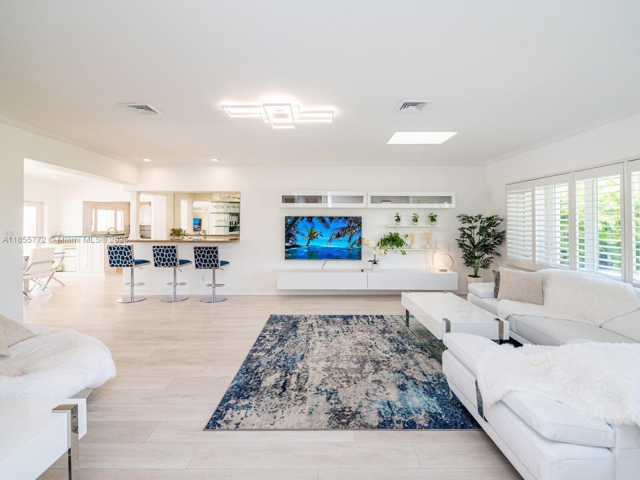 2118 NE 15th St, Fort Lauderdale, FL 33304 Photo