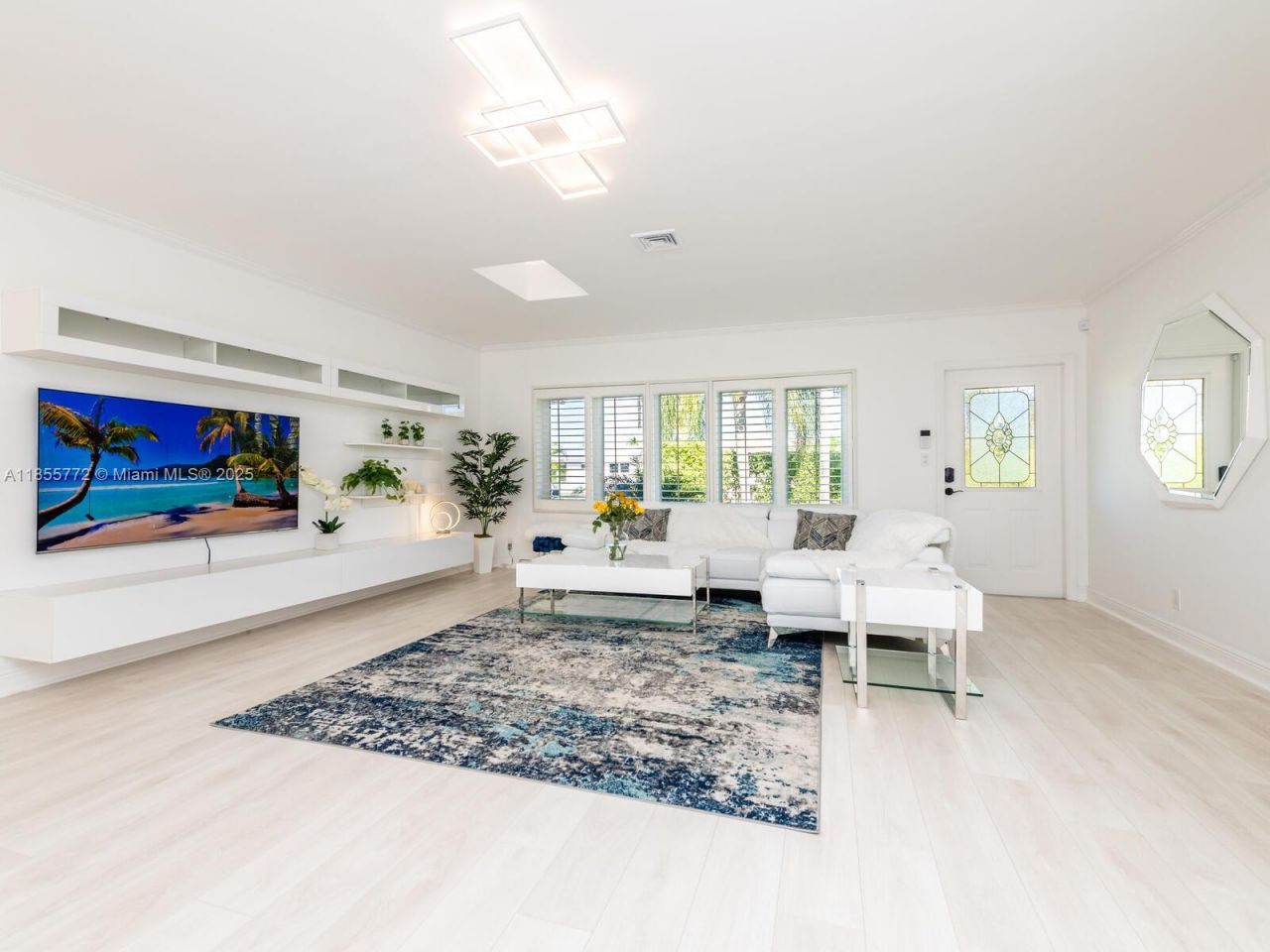 2118 NE 15th St, Fort Lauderdale, FL 33304 Photo