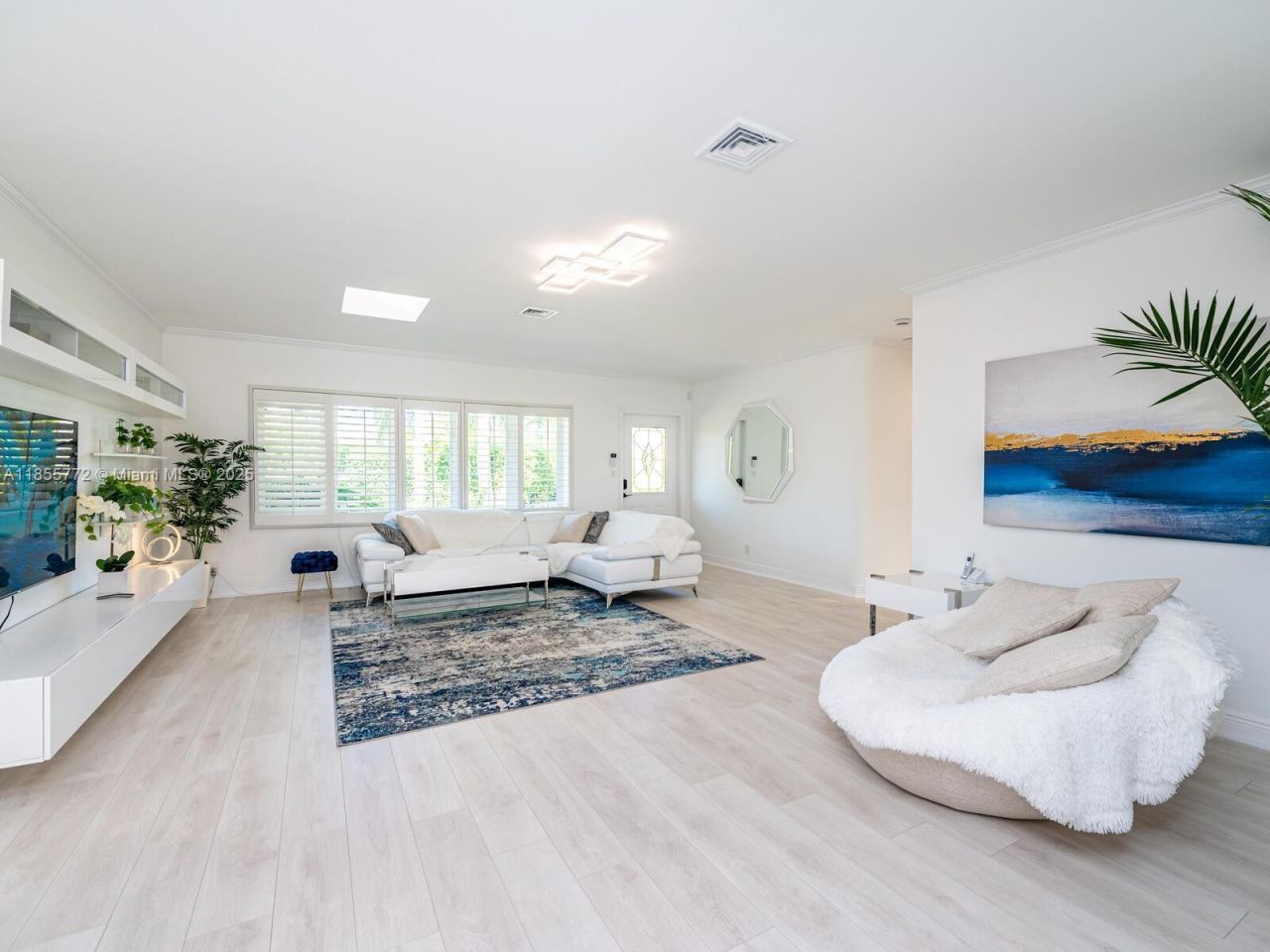 2118 NE 15th St, Fort Lauderdale, FL 33304 Photo