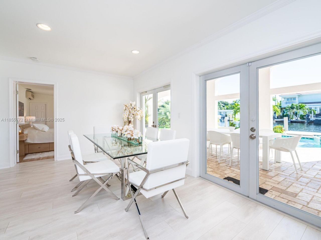 2118 NE 15th St, Fort Lauderdale, FL 33304 Photo