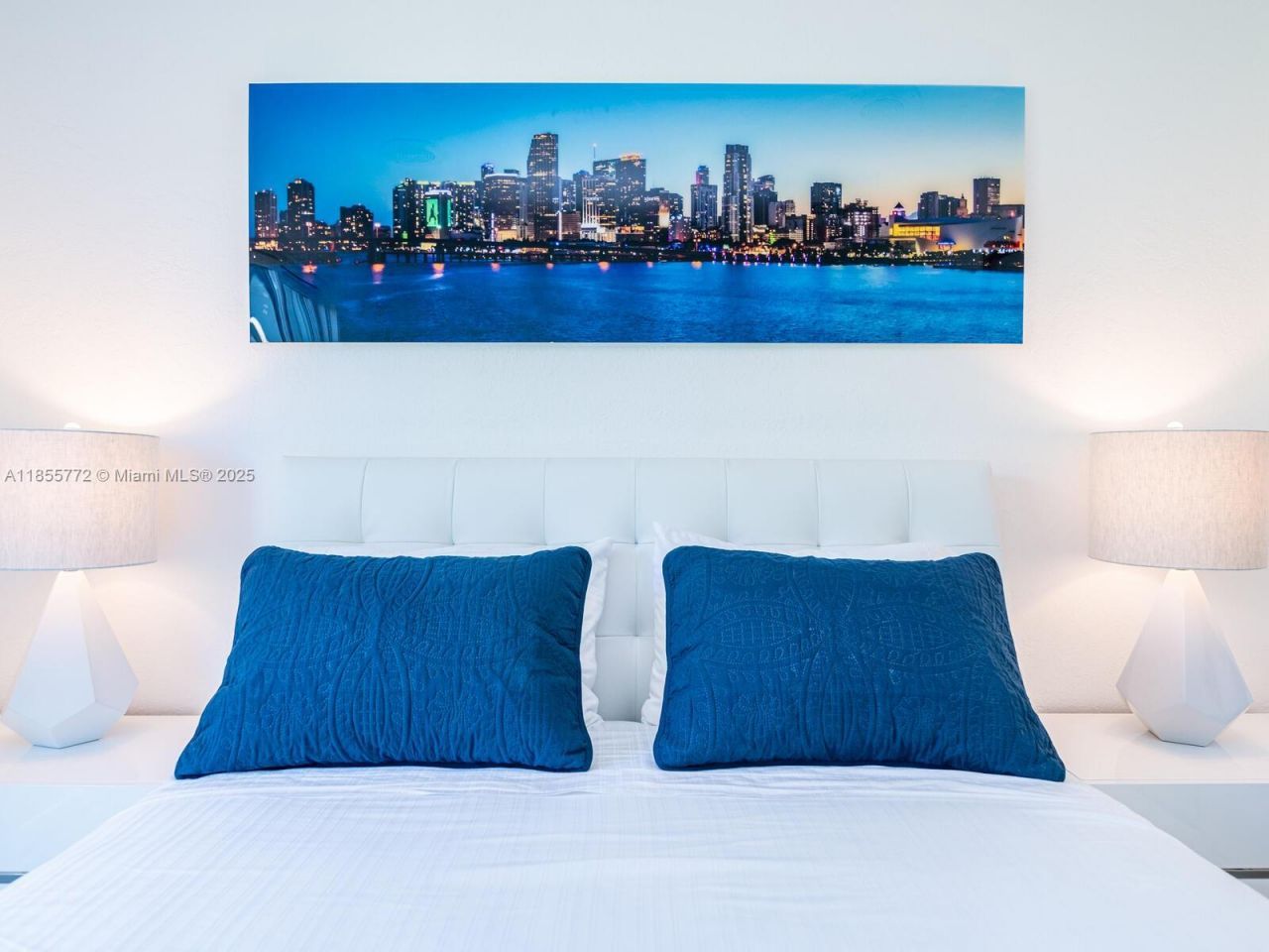 2118 NE 15th St, Fort Lauderdale, FL 33304 Photo