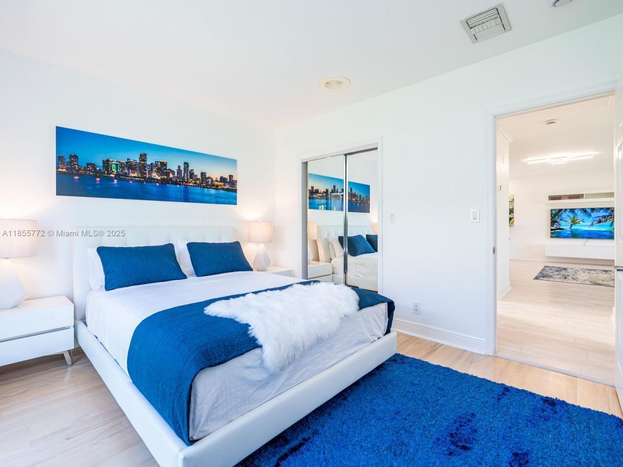 2118 NE 15th St, Fort Lauderdale, FL 33304 Photo