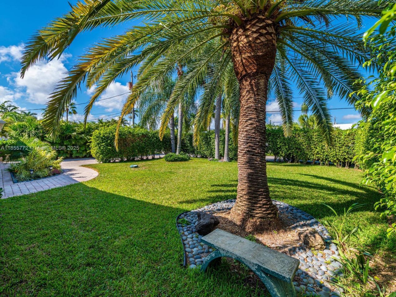 2118 NE 15th St, Fort Lauderdale, FL 33304 Photo