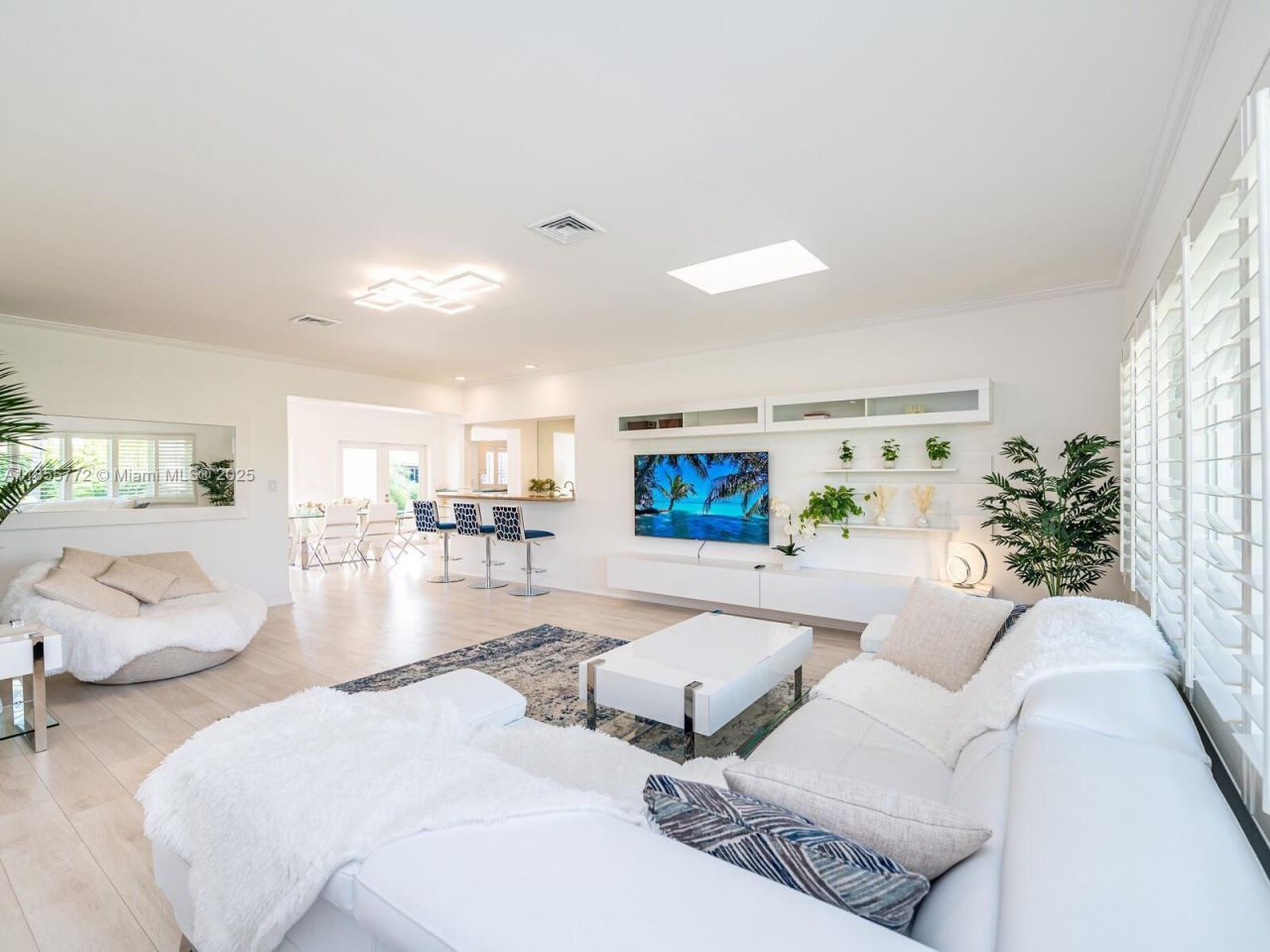 2118 NE 15th St, Fort Lauderdale, FL 33304 Photo