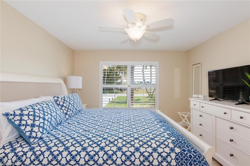 4902 SW 5th Pl, Cape Coral, FL 33914 Photo