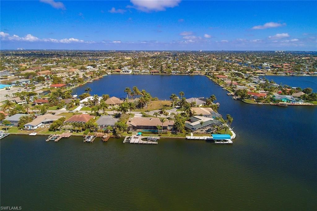4902 SW 5th Pl, Cape Coral, FL 33914 Photo