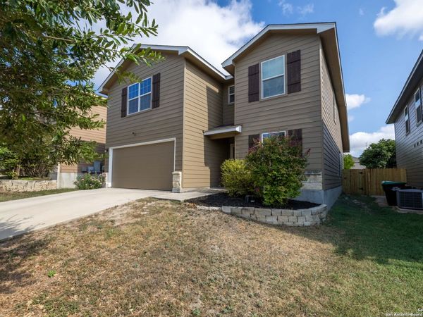 11515 N Peak, San Antonio, TX 78245