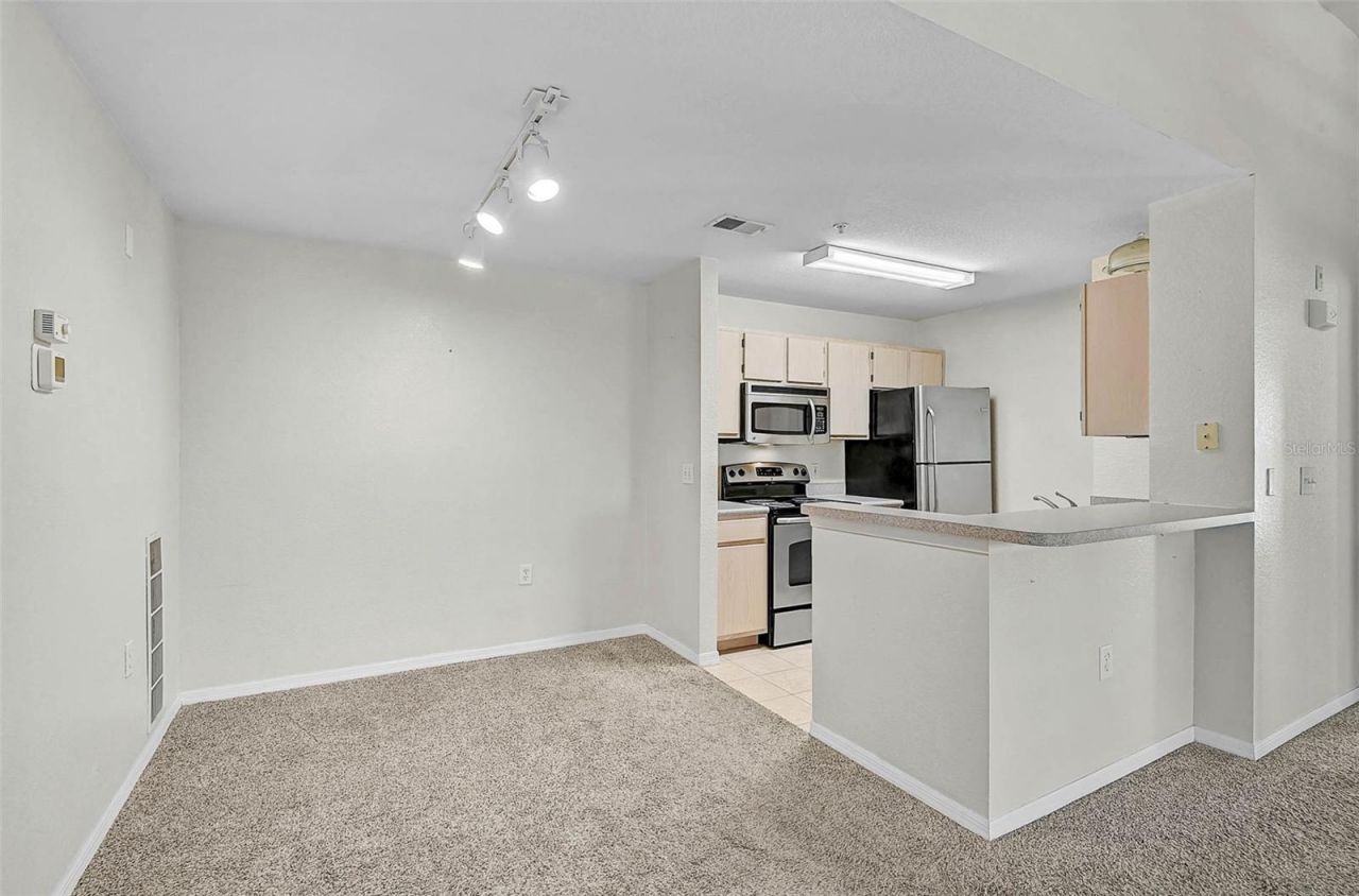 8827 Manor Loop, Unit 204, Lakewood Ranch, FL 34202 Photo