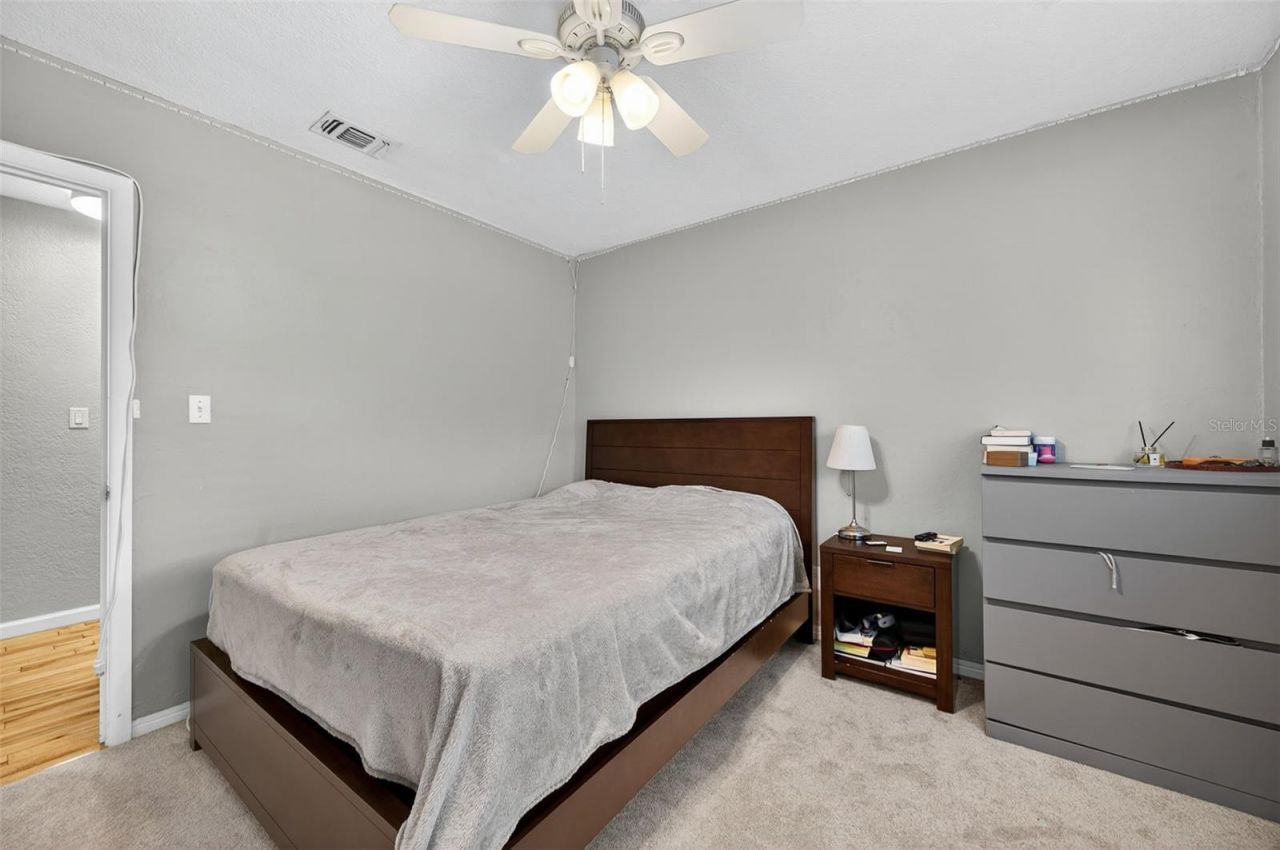 300 Davison Avenue Ne, Saint Petersburg, FL 33703 Photo