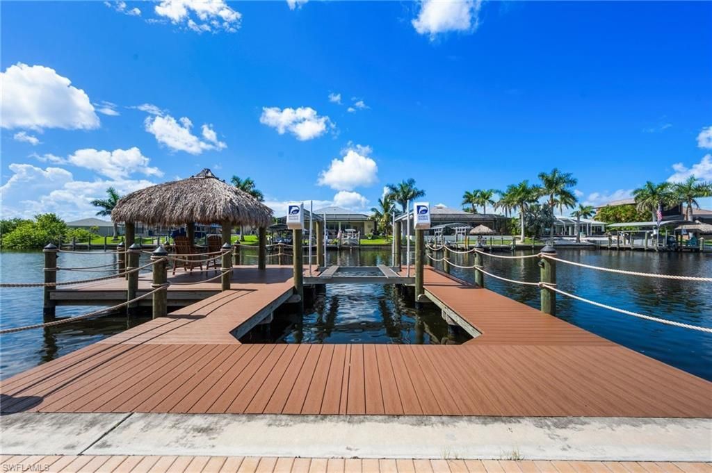 3324 NW 10th St, Cape Coral, FL 33993 Photo