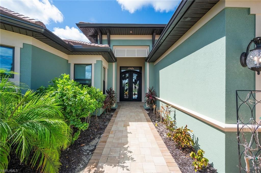 3324 NW 10th St, Cape Coral, FL 33993 Photo