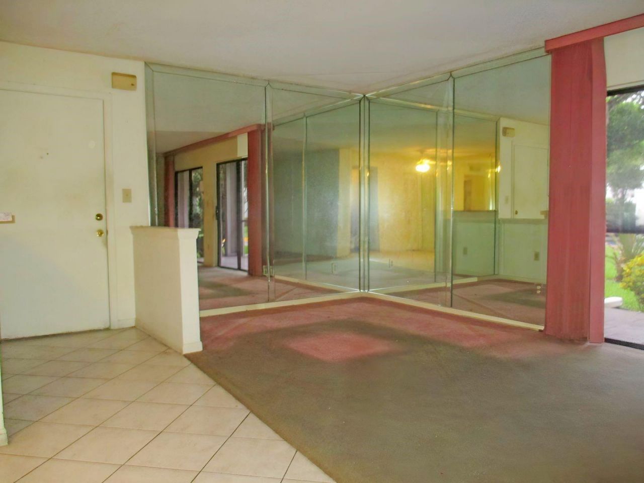 10909 W Clairmont Circle, Unit 103, Fort Lauderdale, FL 33321 Photo