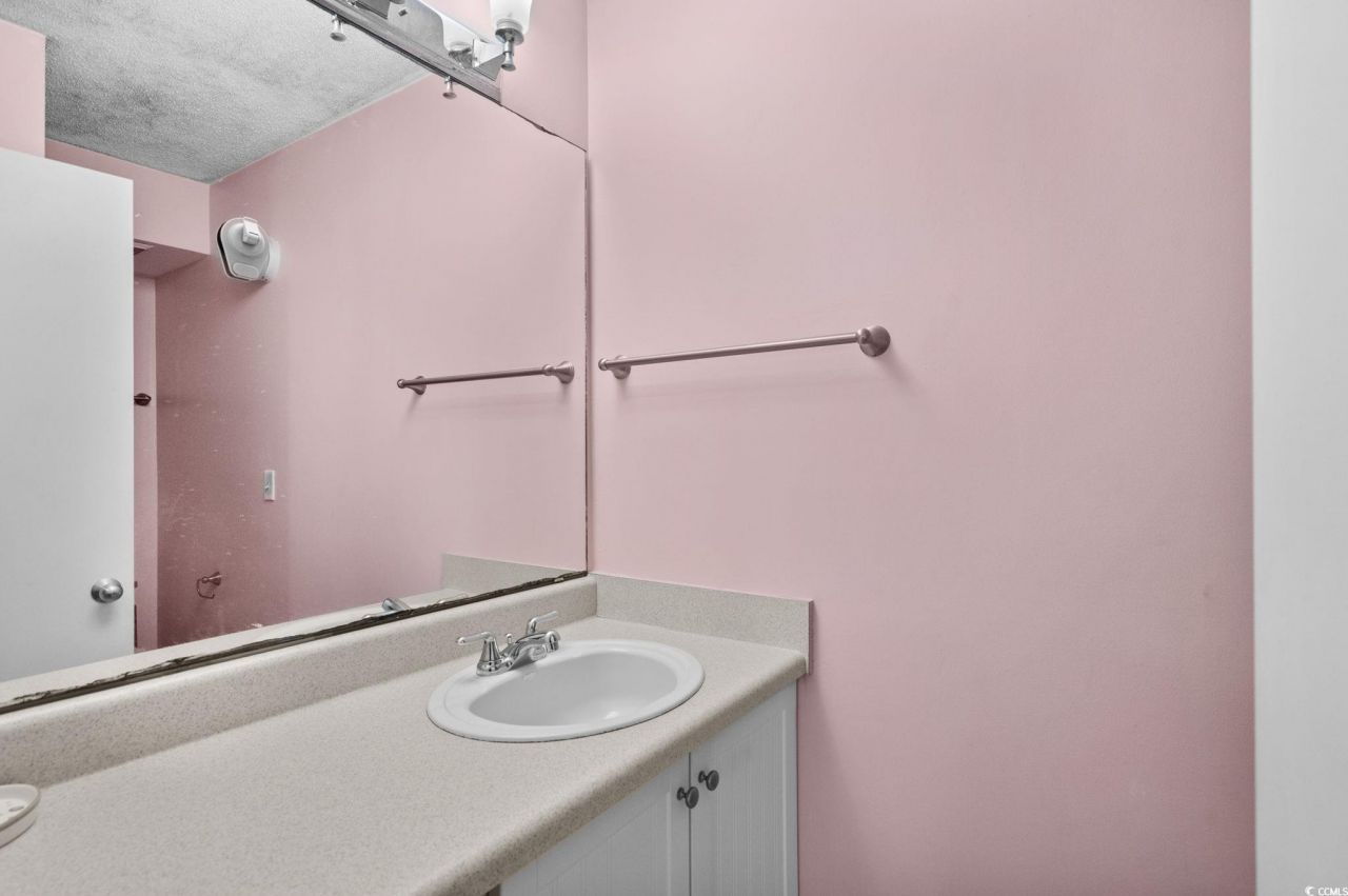 2507 S Ocean Blvd. Photo 26