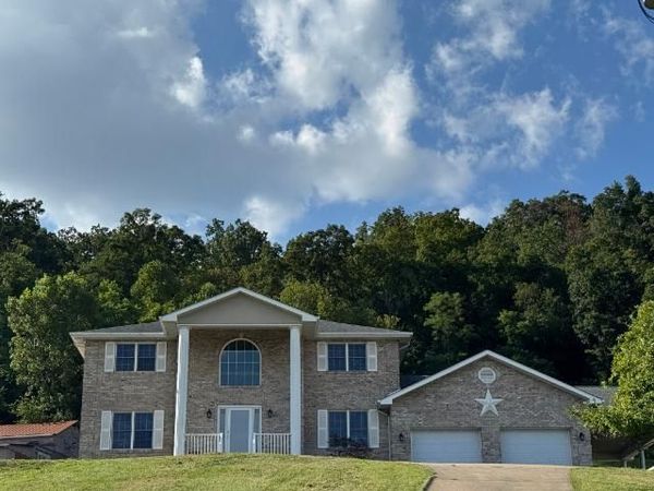 1588 Sheri Lane, Huntington, WV 25704