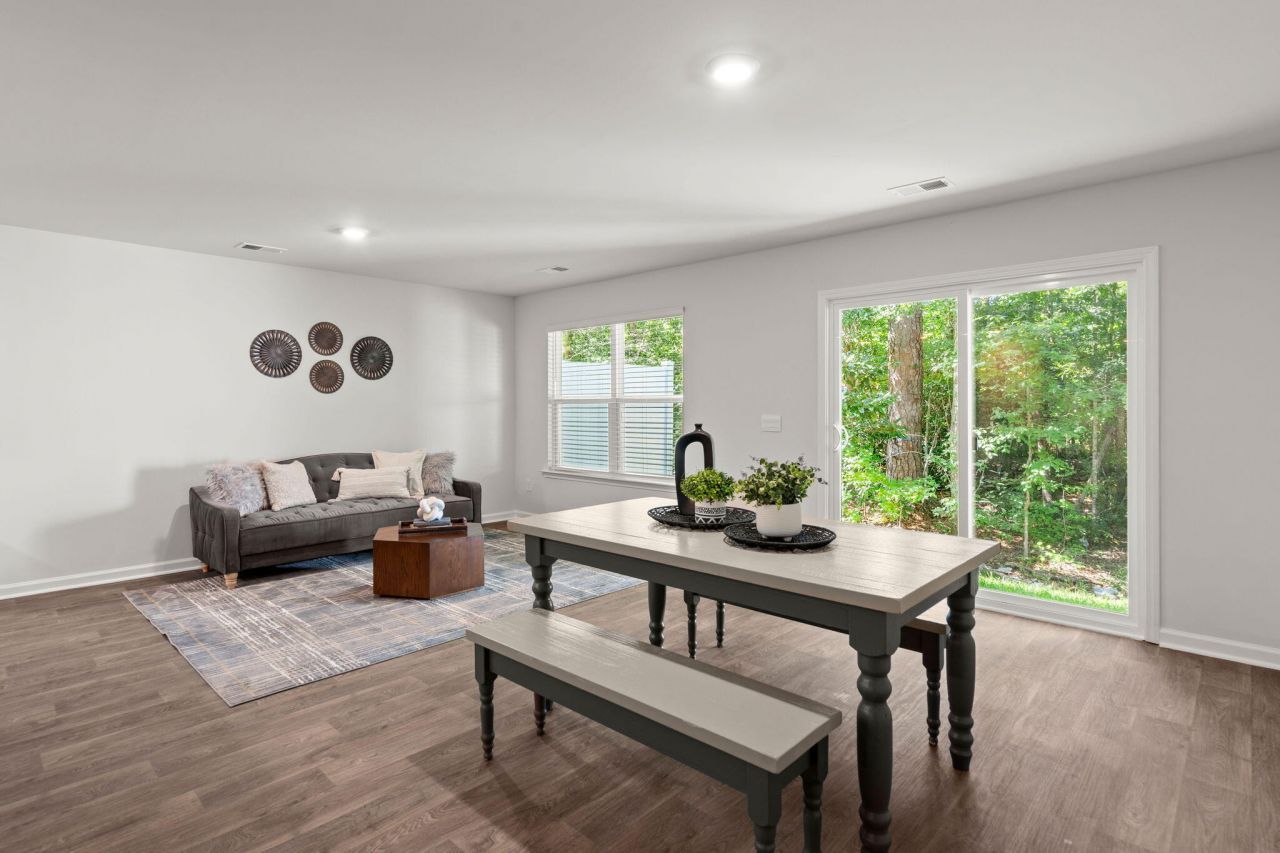 125 Orchid Bloom Circle Photo 15