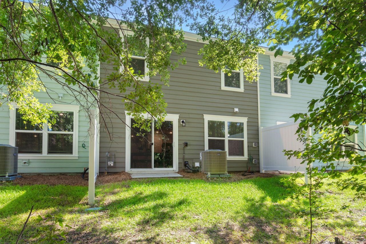 125 Orchid Bloom Circle Photo 26