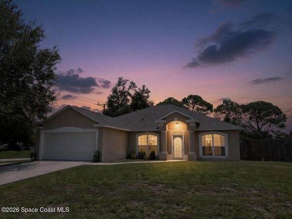 1349 Dallam Avenue NW, Palm Bay, FL 32907