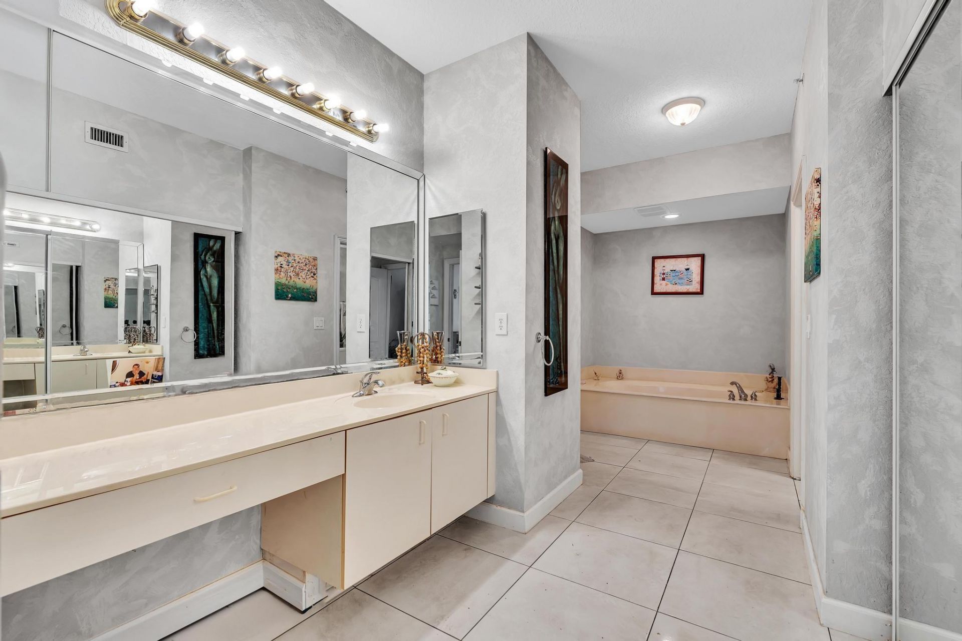 7727 Southampton Terrace, Unit 202, Tamarac, FL 33321 Photo